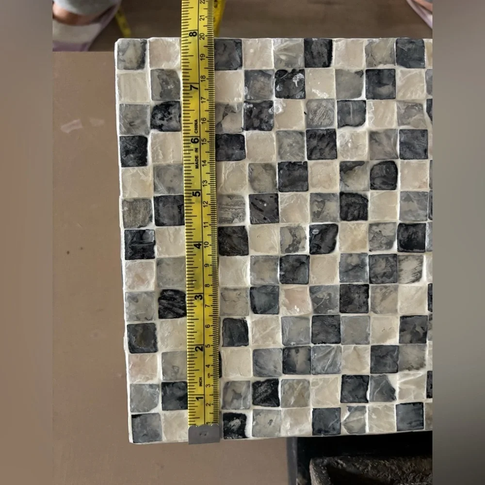Three hands Corp. mosaic tile box